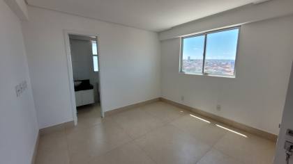 Apartamento à venda com 3 quartos, sendo 2 suítes no bairro José Pinheiro em Campina Grande