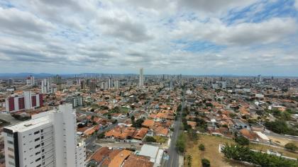 Apartamento à venda com 3 quartos, sendo 1 suíte no bairro Alto Branco em Campina Grande