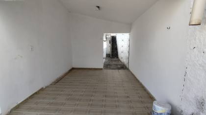 Casa para venda ou locação no bairro Estação Velha, próximo ao Açude Velho