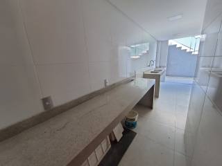 Casa de Condomínio Para Vender com 5 quartos 5 suítes no bairro Condomínio Atmosphera Eco Residence em Lagoa Seca