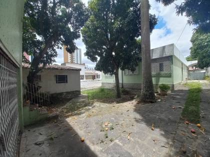 Casa/Terreno a venda Centro de Campina Grande