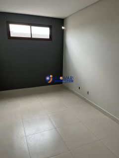 Casa Para Vender com 5 quartos 4 suítes no bairro Catolé em Campina Grande