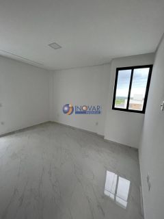 Duplex em Condomínio Para Vender com 4 quartos 3 suítes no bairro Itararé em Campina Grande