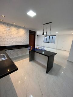 Duplex em Condomínio Para Vender com 4 quartos 3 suítes no bairro Itararé em Campina Grande