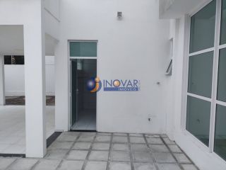 Casa Para Vender com 4 quartos 3 suítes no bairro Sandra Cavalcante em Campina Grande