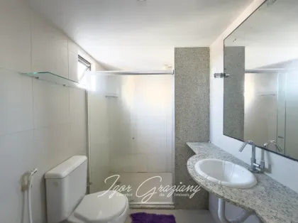 Apartamento com 4 Quartos e 6 banheiros à Venda, 196 m² por R$ 890.000 - MANAÍRA