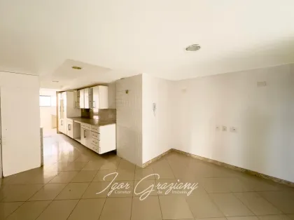 Apartamento com 4 Quartos e 6 banheiros à Venda, 196 m² por R$ 890.000 - MANAÍRA