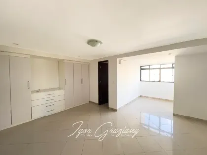 Apartamento com 4 Quartos e 6 banheiros à Venda, 196 m² por R$ 890.000 - MANAÍRA