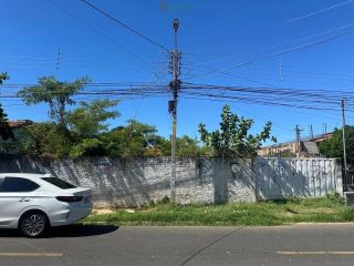 Terreno Urbano Á Venda - Cabral