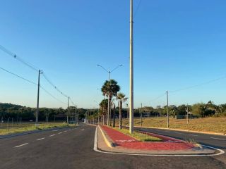 LOTE / TERRENO NO BAIRRO PLANEJADO VILLA IMPERIAL