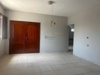 Casa À Venda - Bairro de Fátima