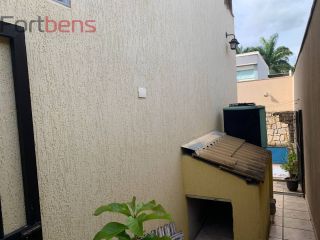 Sobrado Para Vender com 3 quartos 1 suítes no bairro Nova Caieiras em Caieiras