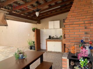 Sobrado Para Vender com 3 quartos 1 suítes no bairro Nova Caieiras em Caieiras