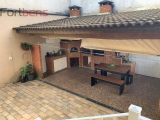 Sobrado Para Vender com 3 quartos 1 suítes no bairro Nova Caieiras em Caieiras