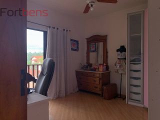 Sobrado Para Vender com 3 quartos 1 suítes no bairro Nova Caieiras em Caieiras