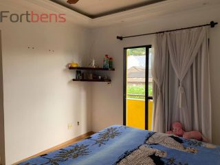 Sobrado Para Vender com 3 quartos 1 suítes no bairro Nova Caieiras em Caieiras