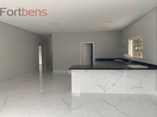 Casa de Condomínio Para Vender com 3 quartos 3 suítes no bairro Alpes de Caieiras em Caieiras