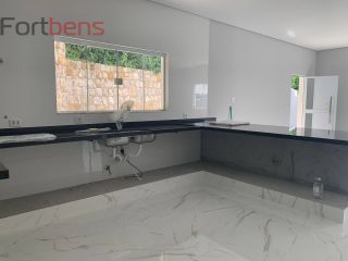 Casa de Condomínio Para Vender com 3 quartos 3 suítes no bairro Alpes de Caieiras em Caieiras