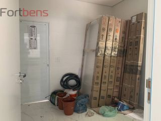 Casa de Condomínio Para Vender com 3 quartos 3 suítes no bairro Alpes de Caieiras em Caieiras