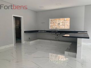 Casa de Condomínio Para Vender com 3 quartos 3 suítes no bairro Alpes de Caieiras em Caieiras