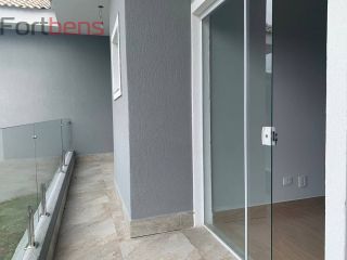 Casa de Condomínio Para Vender com 3 quartos 3 suítes no bairro Alpes de Caieiras em Caieiras