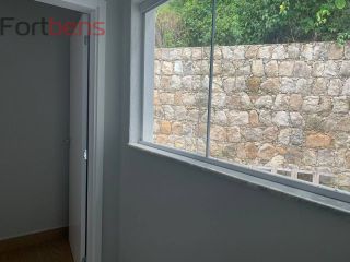 Casa de Condomínio Para Vender com 3 quartos 3 suítes no bairro Alpes de Caieiras em Caieiras