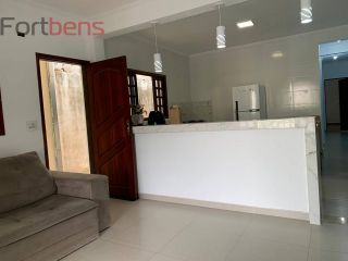 Sobrado Para Vender com 2 quartos no bairro Laranjeiras em Caieiras