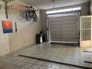 Sobrado Para Vender com 2 quartos no bairro Laranjeiras em Caieiras