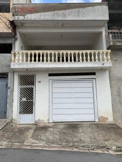 Sobrado Para Vender com 2 quartos no bairro Laranjeiras em Caieiras