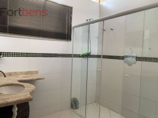 Sobrado Para Vender com 3 quartos 1 suítes no bairro Serpa em Caieiras