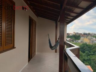 Sobrado Para Vender com 3 quartos 1 suítes no bairro Serpa em Caieiras