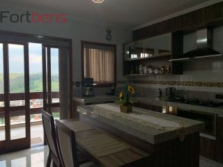 Sobrado Para Vender com 3 quartos 1 suítes no bairro Serpa em Caieiras