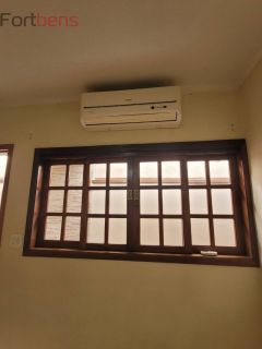 Sobrado Para Vender com 2 quartos no bairro Região Central em Caieiras 