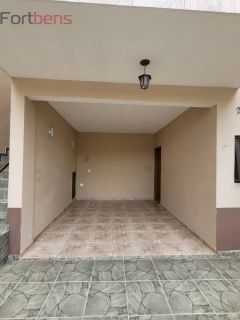 Sobrado Para Vender com 2 quartos no bairro Região Central em Caieiras 