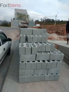 Lote / Terreno de Bairro Para Vender no bairro Laranjeiras em Caieiras