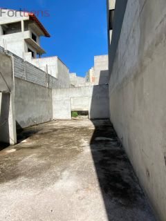 Lote / Terreno de Bairro Para Vender no bairro Laranjeiras em Caieiras