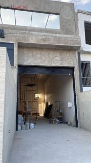 Galpão / Depósito / Armazém Para Alugar no bairro Laranjeiras em Caieiras