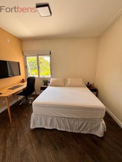 Casa de Condomínio Para Vender com 4 quartos 4 suítes no bairro Alpes de Caieiras em Caieiras