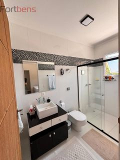 Casa de Condomínio Para Vender com 4 quartos 4 suítes no bairro Alpes de Caieiras em Caieiras