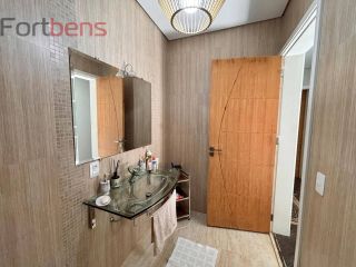 Casa de Condomínio Para Vender com 4 quartos 4 suítes no bairro Alpes de Caieiras em Caieiras