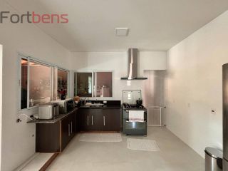 Casa de Condomínio Para Vender com 4 quartos 4 suítes no bairro Alpes de Caieiras em Caieiras