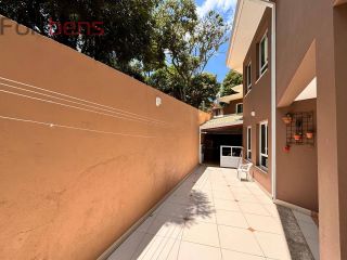 Casa de Condomínio Para Vender com 4 quartos 4 suítes no bairro Alpes de Caieiras em Caieiras