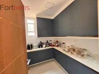 Casa de Condomínio Para Vender com 4 quartos 4 suítes no bairro Alpes de Caieiras em Caieiras