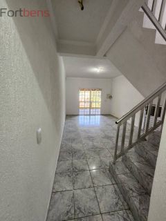 Sobrado Para Vender com 3 quartos no bairro Serpa em Caieiras