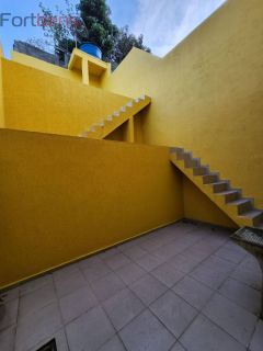 Sobrado Para Vender com 3 quartos no bairro Serpa em Caieiras