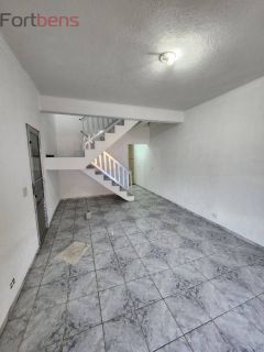 Sobrado Para Vender com 3 quartos no bairro Serpa em Caieiras