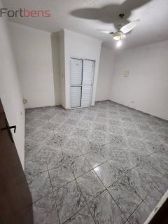 Sobrado Para Vender com 3 quartos no bairro Serpa em Caieiras