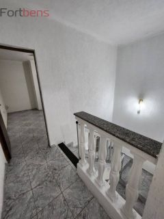 Sobrado Para Vender com 3 quartos no bairro Serpa em Caieiras