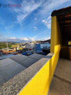 Sobrado Para Vender com 3 quartos no bairro Serpa em Caieiras