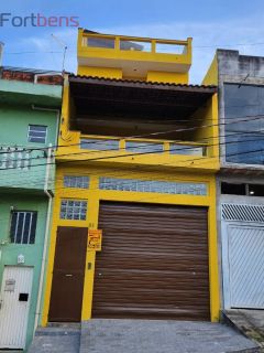 Sobrado Para Vender com 3 quartos no bairro Serpa em Caieiras
